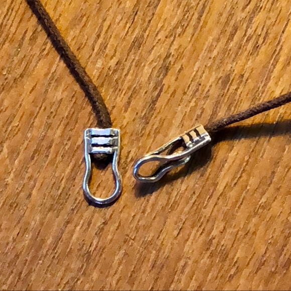 NWOT Genuine Mother of Pearl Choker Necklace - Picture 6 of 8